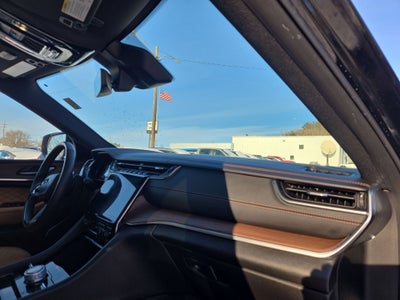 2022 Jeep Grand Cherokee L Summit