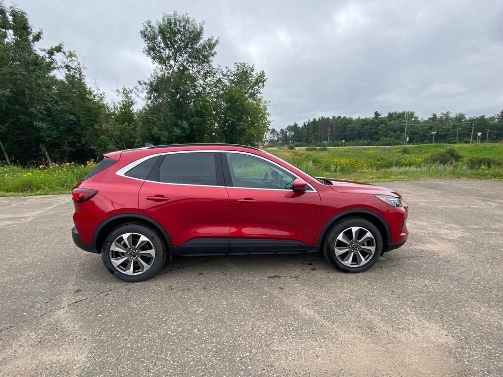 2024 Ford Escape Platinum