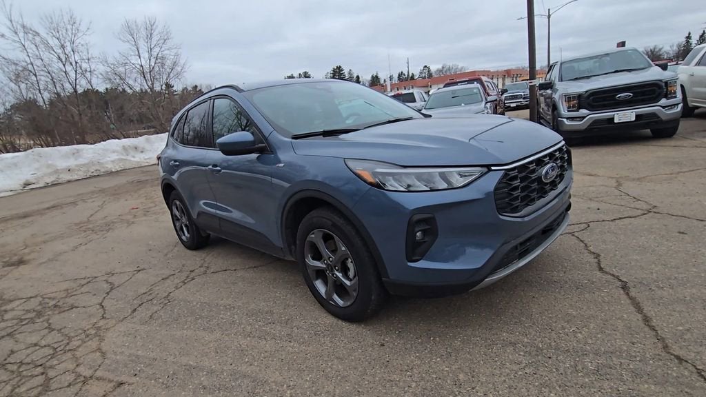 2025 Ford Escape ST-Line Select