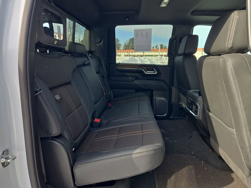 2024 Chevrolet Silverado 3500 HD High Country