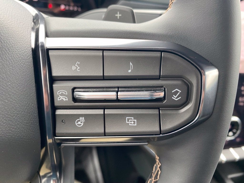 2027 GMC Acadia AT4