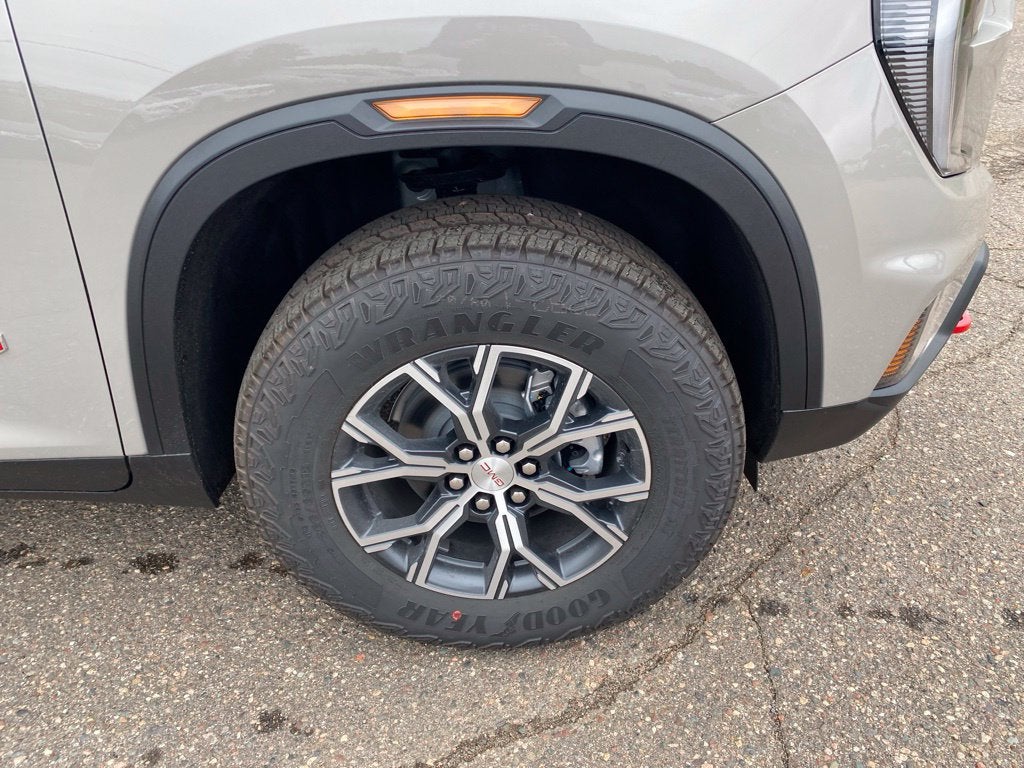 2027 GMC Acadia AT4