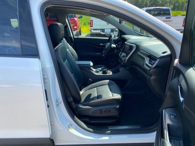 2020 GMC Acadia AT4