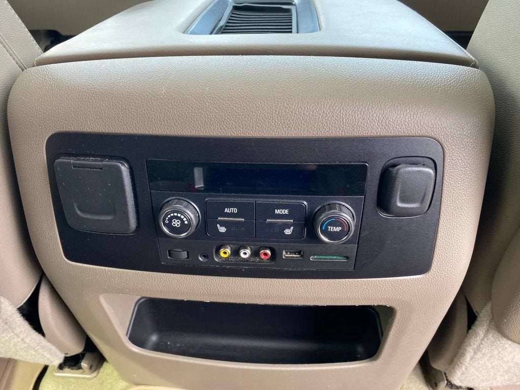 2016 GMC Yukon XL SLT