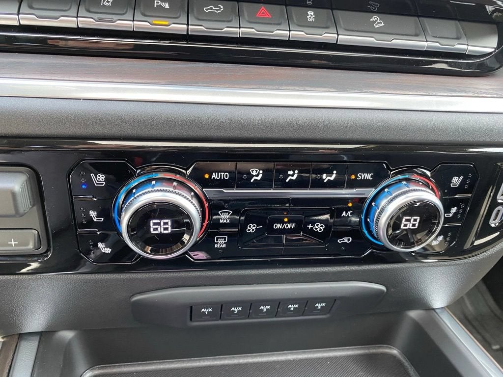 2026 GMC Sierra 3500 HD SLT