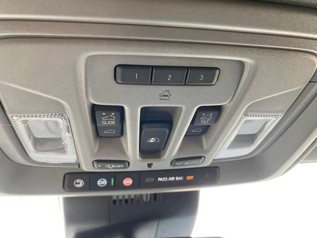 2026 GMC Sierra 3500 HD SLT