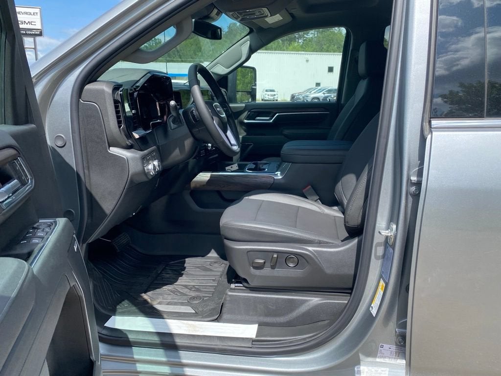 2026 GMC Sierra 3500 HD SLT