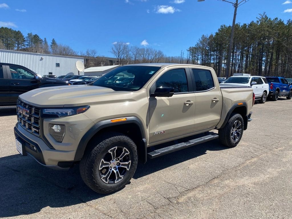 2024 GMC Canyon AT4