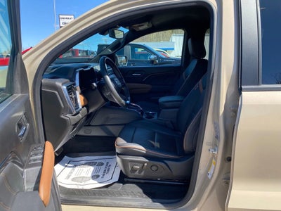 2024 GMC Canyon AT4