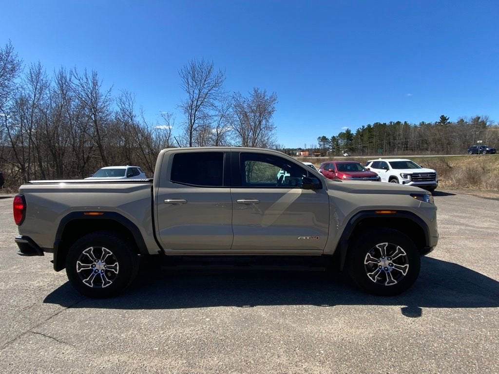 2024 GMC Canyon AT4