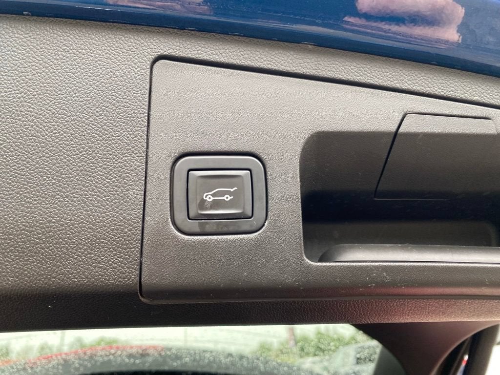2019 Cadillac XT4 AWD Premium Luxury