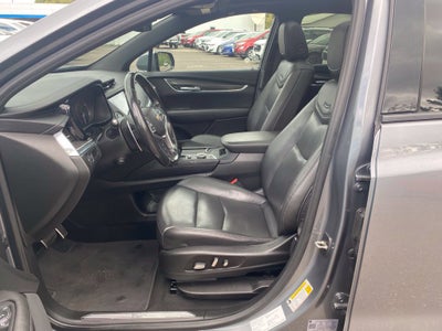 2021 Cadillac XT5 AWD Sport