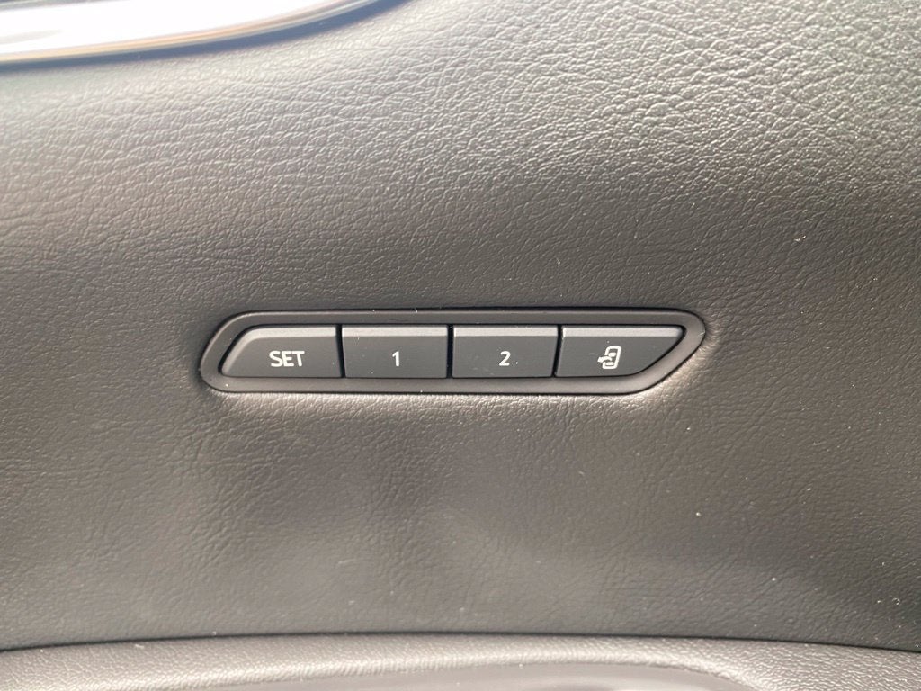 2021 Cadillac XT5 AWD Sport