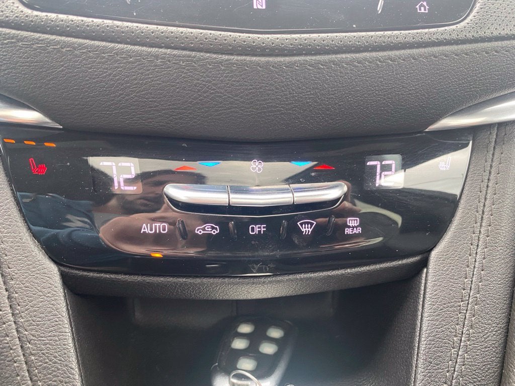 2021 Cadillac XT5 AWD Sport
