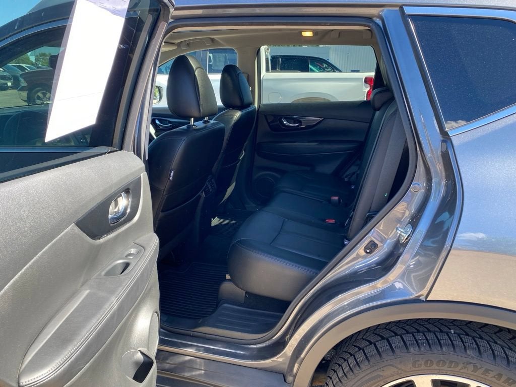 2020 Nissan Rogue S
