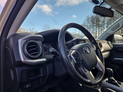 2016 Toyota Tacoma SR5