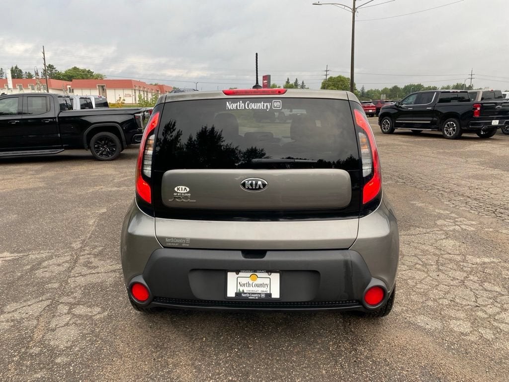 2016 Kia Soul Base